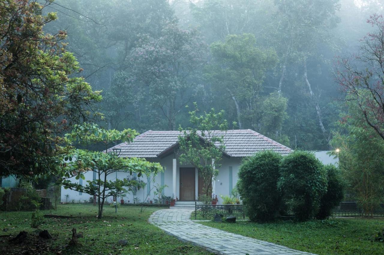 Abad Brookside Wayanad Hotell Vythiri Exteriör bild