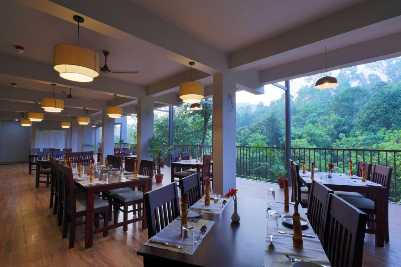 Abad Brookside Wayanad Hotell Vythiri Exteriör bild