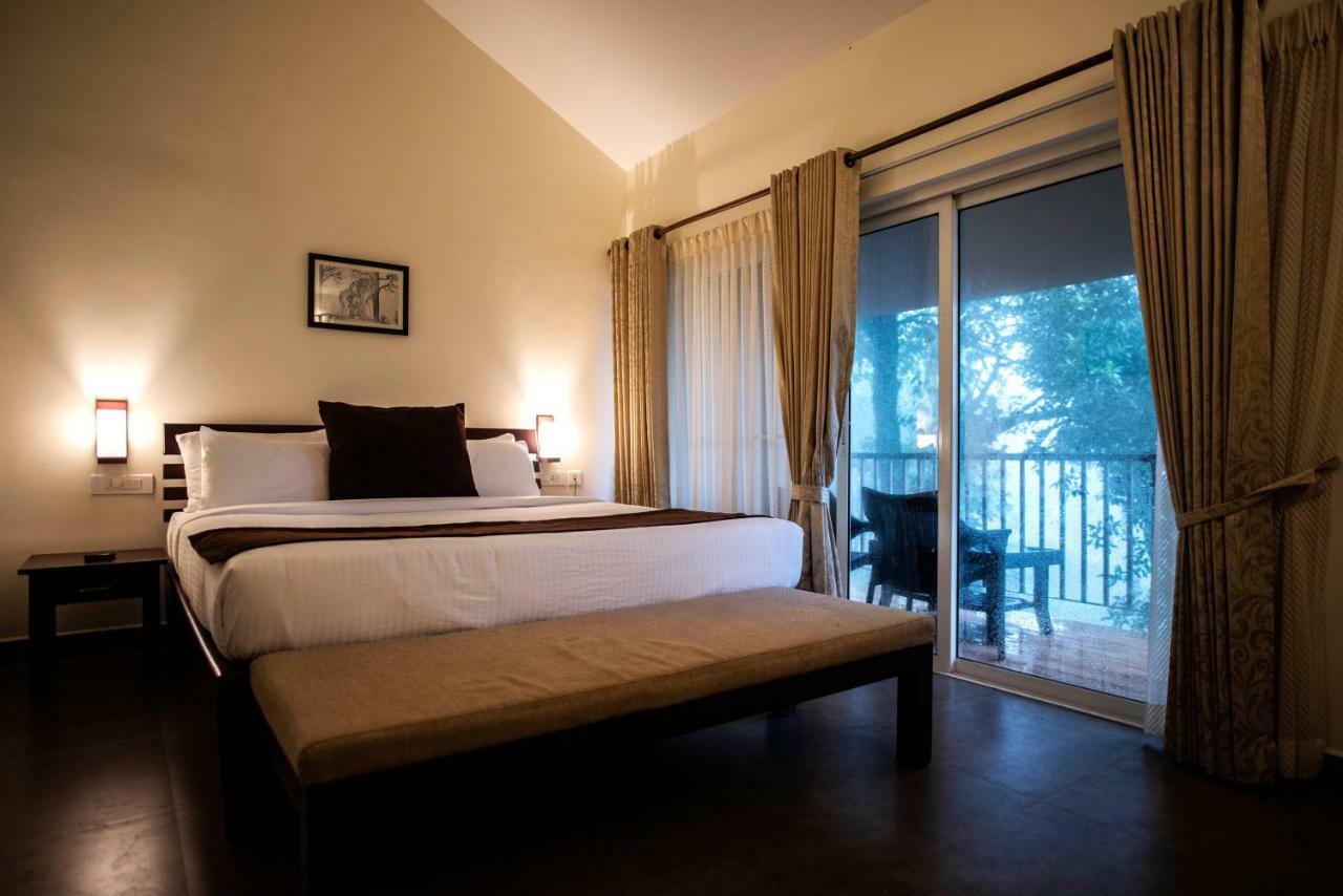 Abad Brookside Wayanad Hotell Vythiri Exteriör bild